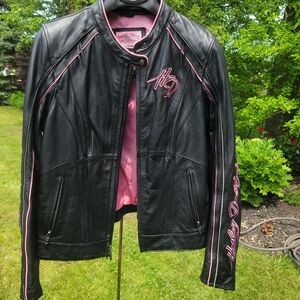 **SOLD**Harley-Davidson Women's Black and Pink Limited Addition Leather Jacket
